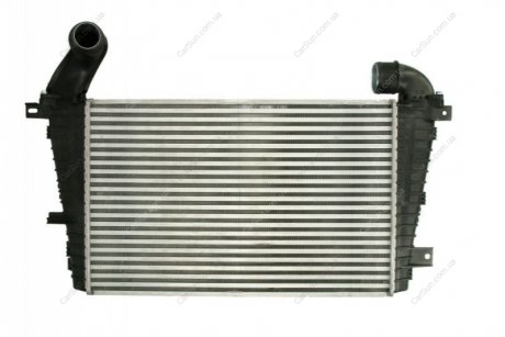 Радиатор воздуха (Интеркулер) Polcar 5509J8-5 (фото 1)