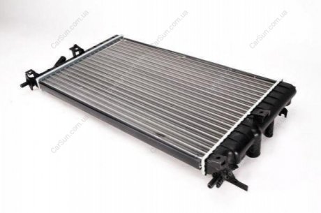 Радиатор охлаждения Polcar 551608-6