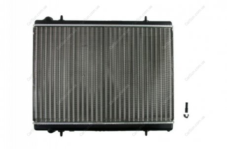 Радиатор охлаждения Polcar 571108-1