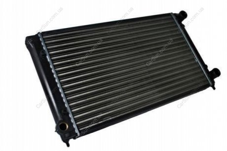 Радиатор охлаждения VW Passat 1.6-1.8 88-97 Polcar 954608A4 (фото 1)
