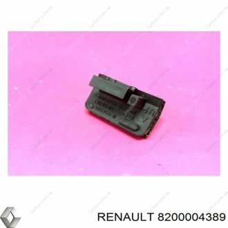 Держатель лобового стекла RENAULT 8200004389