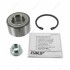 Комплект подшипника ступицы колеса - (W700068S300 / N0122951 / 9452072000) SKF VKBA 1377 (фото 1)