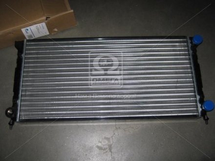 Радиатор охлаждения VW PASSAT 88-96 - (353121253F / 353121253E) TEMPEST TP.15.65.1611 (фото 1)