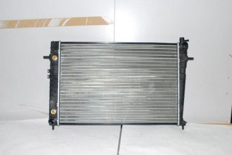 Радиатор охлаждения двигателя - (253102E501 / 253102E921 / 253102E900) THERMOTEC D70307TT (фото 1)