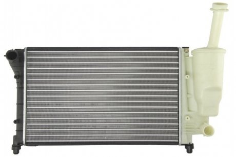 Радіатор, система охолодження двигуна THERMOTEC D7F048TT (фото 1)