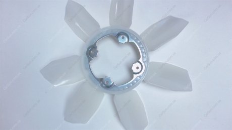 Крыльчатка вентилятора - ToyotaLexus TOYOTA / LEXUS 1636131060