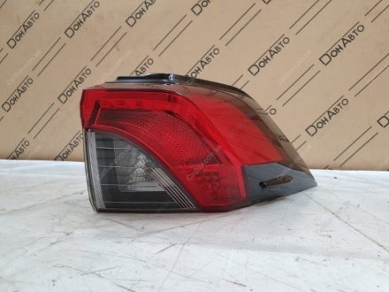 Фонарь задний правый Toyota Rav4 2019-2021 TOYOTA / LEXUS 8155142230