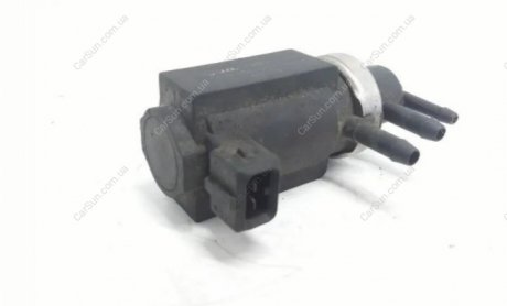 Клапан вакуумный Audi A6, A7, Q5 3,0D (11-21) VAG 059906627S