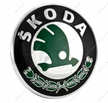 Эмблема решетки радиатора Skoda Octavia A5 04-12/Superb 01-08/Fabia/Roomster 07-14/Yeti 10-13 зелен VAG 3U0853621BMEL