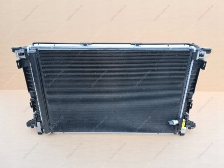 Радіатор кондиціонера VAG 4M0816421D (фото 1)