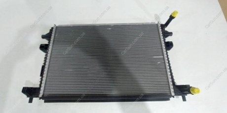 Радіатор системи охолодження VAG 5Q0121251HQ (фото 1)