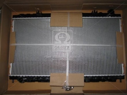 Радиатор охлаждения двигателя - (214109F502 / 214109F500 / 214102F000) Van Wezel 13002181 (фото 1)