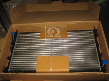 Радиатор охлаждения двигателя - (4367092 / 1898102 / 9T168005AA) Van Wezel 18002411 (фото 1)