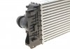 Радиатор интеркулера MB Sprinter 2.2CDI OM651 09- Van Wezel 30004582 (фото 3)