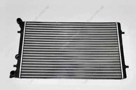Радиатор охлаждения двигателя - (1J0121253S / 1J0121253R / 1J0121253P) VIKA 11210138301 (фото 1)