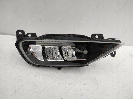 Фонарь противотуманный правый LED XC90(16-) VOLVO 32337365